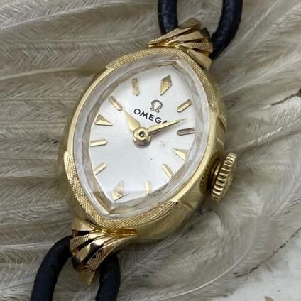 OMEGA (ᥬ) 10KYG ĥ