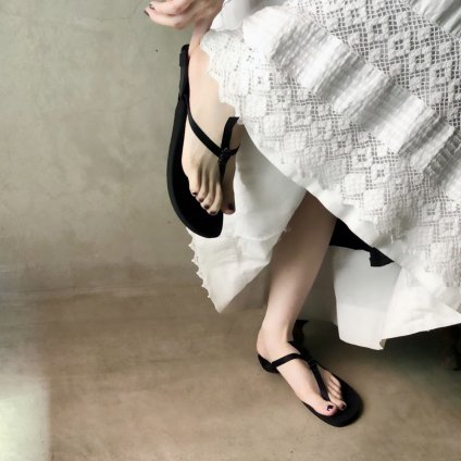 BEAUTIFUL SHOES Barefoot Sandals（ビューティフルシューズ ベアフットサンダル）Black- JeJe PIANO  ONLINE BOUTIQUE 神戸のアンティーク時計,ジュエリー,ファッション専門店