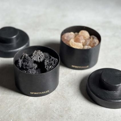 MAD et LEN Pot Pourri BLACK LAVA ROCK MINI SPIRITUELLEʥޥɥ ݥץ ֥å å ߥ ԥ奨 