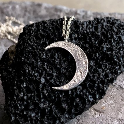 momocreatura Crescent Moon Necklace（三日月 ネックレス シルバー 