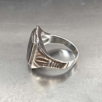 OSTBY & BARTON Silver Hematite Intaglio Ring(オストビー・バートン シルバー ヘマタイト インタリオリング)- JeJe PIANO ONLINE BOUTIQUE 神戸のアンティーク時計,ジュエリー,ファッション専門店 OSTBY & BARTON Silver Hematite Intaglio Ring(オストビー・バートン シルバー ヘマタイト インタリオリング)- JeJe PIANO ONLINE BOUTIQUE 神戸のアンティーク時計,ジュエリー,ファッション専門店
