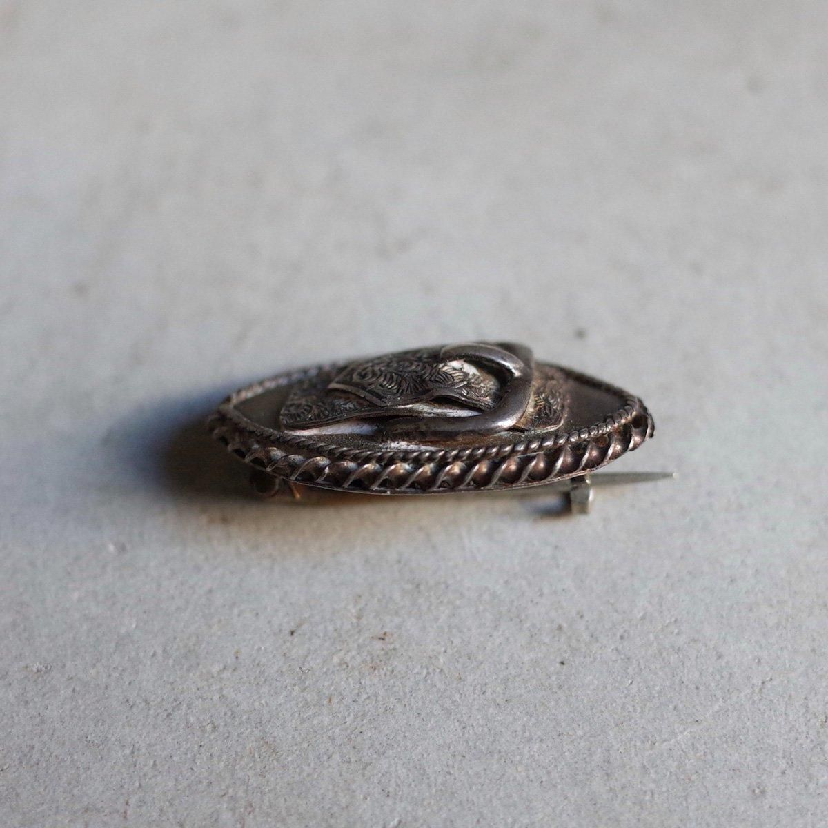 <img class='new_mark_img1' src='https://img.shop-pro.jp/img/new/icons38.gif' style='border:none;display:inline;margin:0px;padding:0px;width:auto;' />20%OFFVictorian Buckle design Broochʥȥꥢ Хåǥ ֥