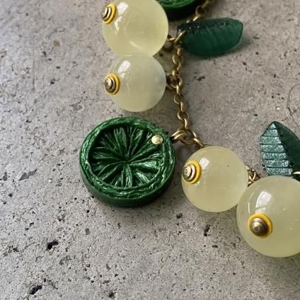 1960's French Green Citrus Necklace1960ǯ ե ꡼󥷥ȥ饹 ͥå쥹