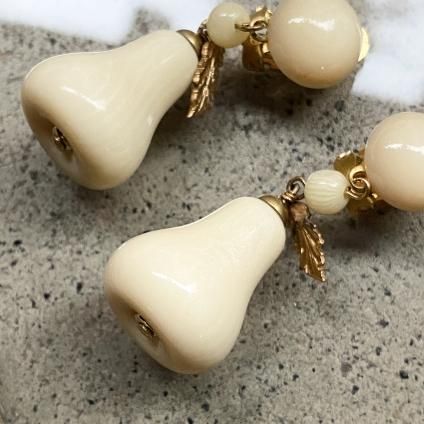 1950's French Galalith Pear Earrings1950ǯ ե ꥹ  󥰡