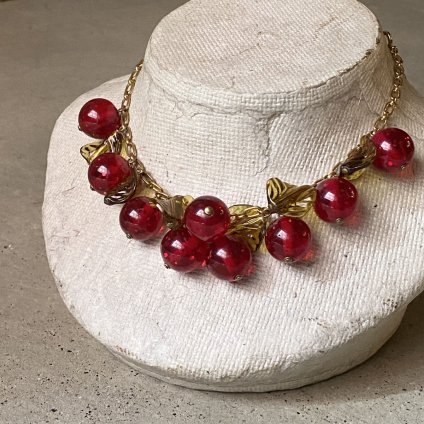 1960's Clear Bakelite Red Cherry Necklace（1960年代クリア