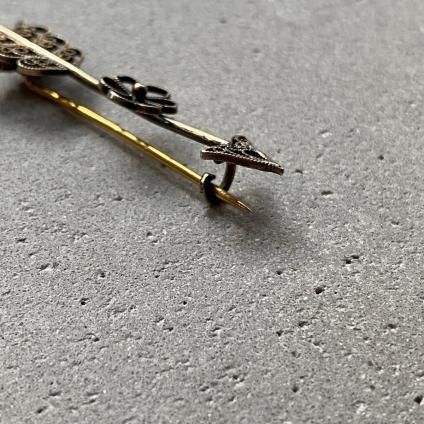 Victorian Germany Siivergilt Filgree Brooch（ヴィクトリア