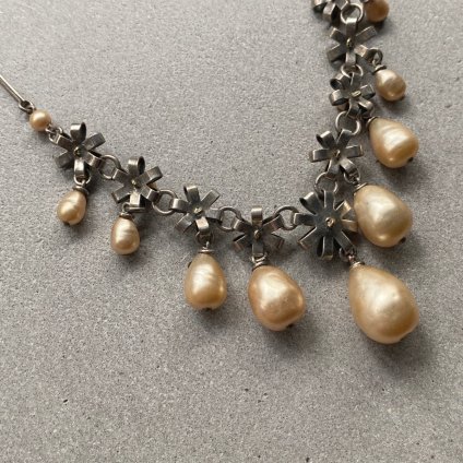 1930's Louis Rousselet Pearl Drop Flower Necklace（ 1930年代 ルイ ロスレー パールドロップ  フラワー ネックレス）- JeJe PIANO ONLINE BOUTIQUE 神戸のアンティーク時計,ジュエリー,ファッション専門店