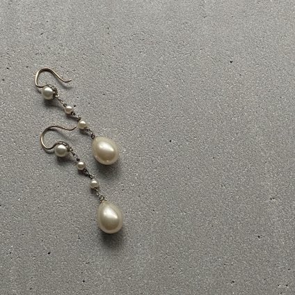 <img class='new_mark_img1' src='https://img.shop-pro.jp/img/new/icons13.gif' style='border:none;display:inline;margin:0px;padding:0px;width:auto;' />1930's Louis Rousselet Pearl Earrings（ 1930年代  ルイ ロスレー パール ピアス）