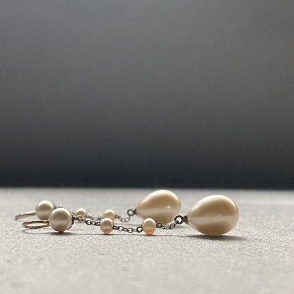 <img class='new_mark_img1' src='https://img.shop-pro.jp/img/new/icons13.gif' style='border:none;display:inline;margin:0px;padding:0px;width:auto;' />1930's Louis Rousselet Pearl Earrings（ 1930年代  ルイ ロスレー パール ピアス）