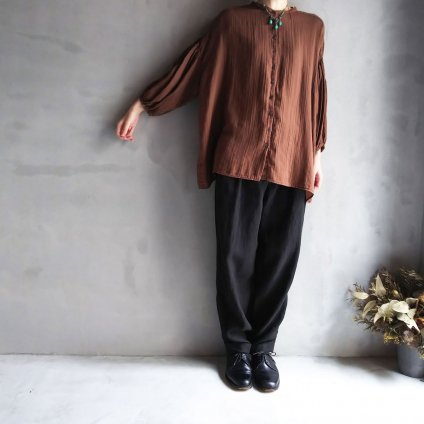 suzuki takayuki / balloon sleeve blouse www.krzysztofbialy.com