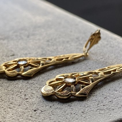 <img class='new_mark_img1' src='https://img.shop-pro.jp/img/new/icons13.gif' style='border:none;display:inline;margin:0px;padding:0px;width:auto;' />1930's France Dead Stock Earrings（1930年代  フランス デッドストック ピアス）Gold Flower