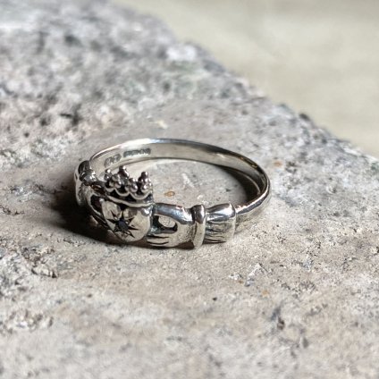 momocreatura Claddagh Ring Sapphireʥ Сߥե