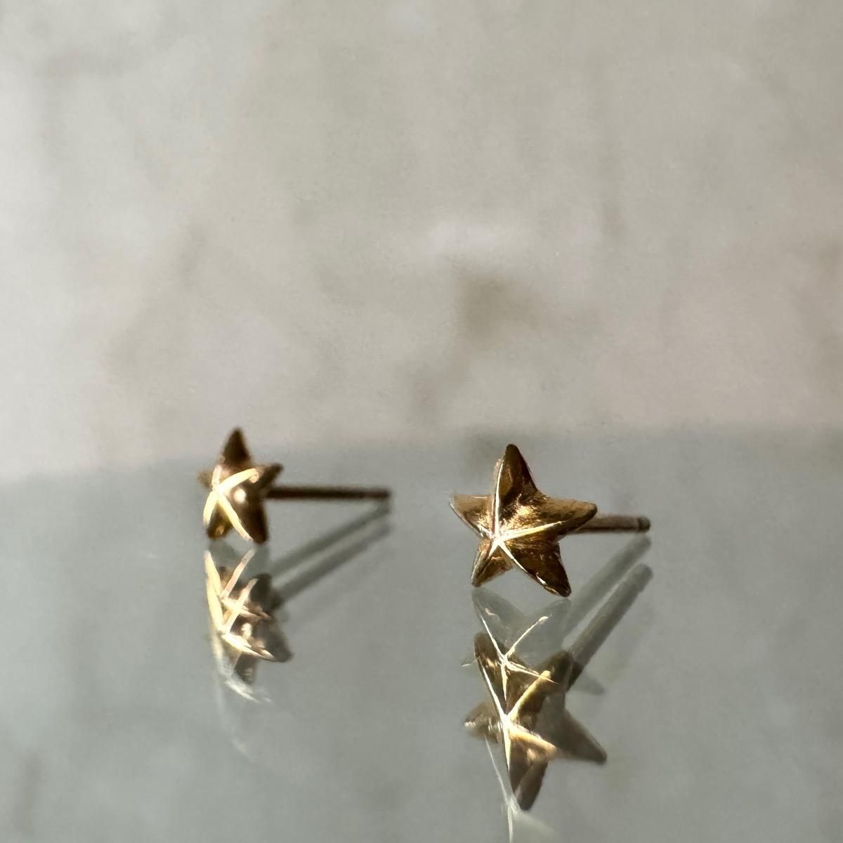 momocreatura  Baby Star Swinging Earringsβ̲֤ 󥰥ԥ ɡߥС