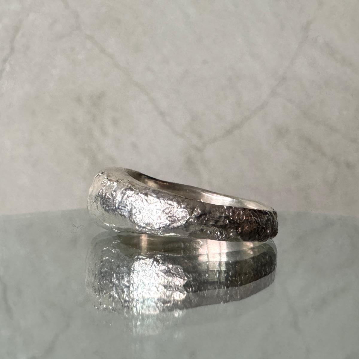 <img class='new_mark_img1' src='https://img.shop-pro.jp/img/new/icons56.gif' style='border:none;display:inline;margin:0px;padding:0px;width:auto;' />momocreatura Signet Ring MOPʥͥåȥ ޥ֥ѡ СSmall