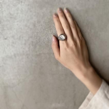 <img class='new_mark_img1' src='https://img.shop-pro.jp/img/new/icons56.gif' style='border:none;display:inline;margin:0px;padding:0px;width:auto;' />momocreatura Signet Ring MOPʥͥåȥ ޥ֥ѡ С