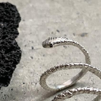 momocreatura Spiral Snake Ring SilverBlack Diamondʥإӥ Сߥ֥åɡ