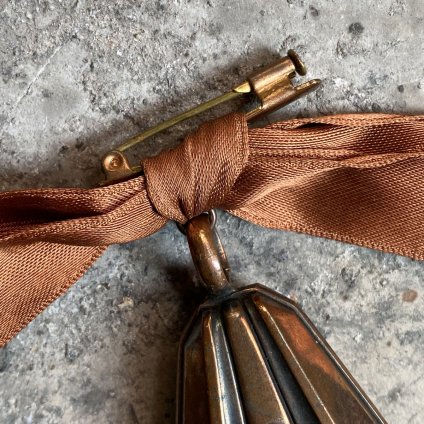 1930's French Copper Bell Ribbon Brooch1930ǯ ե åѡ ٥ ܥ ֥