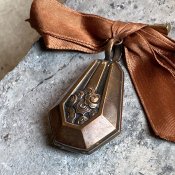 1930's French Copper Bell Ribbon Brooch（1930年代 フランス コッパー ベル リボン ブローチ）