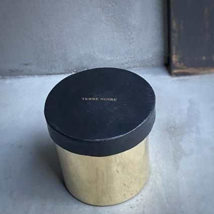 MAD et LEN CANDLE FUMISTE TERRE NOIR（マドエレン キャンドル