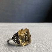 <img class='new_mark_img1' src='https://img.shop-pro.jp/img/new/icons13.gif' style='border:none;display:inline;margin:0px;padding:0px;width:auto;' />1930's Silver Citrine Marcasite Ring（1930年代 シルバー シトリン マーカサイト リング）