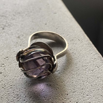 <img class='new_mark_img1' src='https://img.shop-pro.jp/img/new/icons13.gif' style='border:none;display:inline;margin:0px;padding:0px;width:auto;' />C.1970 Silver Amethyst Ring（1970年代 シルバー アメジスト リング）