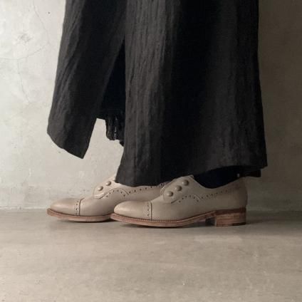 SONOMITSU Buttoned Shoes(ソノミツ ボタンシューズ) Light Gray SONOMITSU Buttoned Shoes(ソノミツ ボタンシューズ) Light Gray