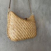 <img class='new_mark_img1' src='https://img.shop-pro.jp/img/new/icons13.gif' style='border:none;display:inline;margin:0px;padding:0px;width:auto;' />1970's Italy Rattan Beige Shoulder Bag（1970年代 イタリア 籐 ベージュ ショルダーバッグ）　