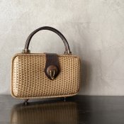 <img class='new_mark_img1' src='https://img.shop-pro.jp/img/new/icons13.gif' style='border:none;display:inline;margin:0px;padding:0px;width:auto;' />1970's Italy Rattan Leather Hand Bag（1970年代 イタリア 籐 レザー ハンドバッグ）　