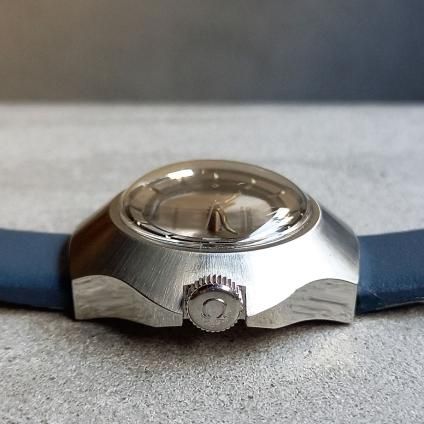 OMEGA GENEVE(オメガ ジュネーブ)UFOケース デイト付- JeJe OMEGA GENEVE(オメガ ジュネーブ)UFOケース デイト付- JeJe