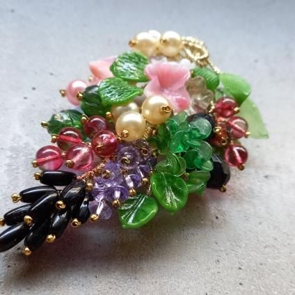 <img class='new_mark_img1' src='https://img.shop-pro.jp/img/new/icons38.gif' style='border:none;display:inline;margin:0px;padding:0px;width:auto;' />20%OFFVintage PAOLA Glass Broochʥơ ѥ 饹 ֥Dead Stock
