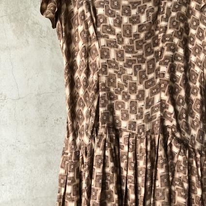 Vintage Modern Floral Print Square Neck Short One piece