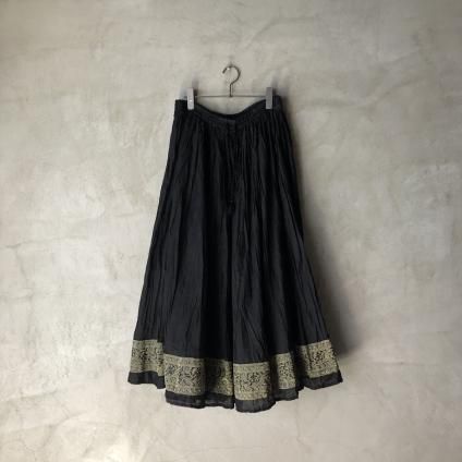 Vintage Indian Embroidery Blade Detail Washer Gathered Skirt Vintage Indian Embroidery Blade Detail Washer Gathered Skirt