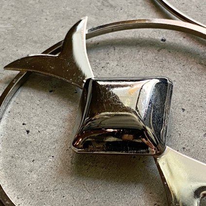 <img class='new_mark_img1' src='https://img.shop-pro.jp/img/new/icons13.gif' style='border:none;display:inline;margin:0px;padding:0px;width:auto;' />1960's French Metal Choker（1960年代 フランス メタル チョーカー）Dead Stock