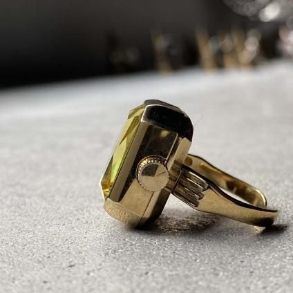 SEIKO RING WATCH (セイコー リングウォッチ) シェル文字盤 SEIKO RING WATCH (セイコー リングウォッチ) シェル文字盤