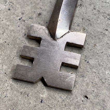 1930s French Rene Mittler Metal Key Necklace1930ǯ ե  ߥåȥ졼 ᥿  ͥå쥹 