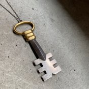 1930’s French Rene Mittler Metal Key Necklace（1930年代 フランス ルネ ミットレー メタル 鍵 ネックレス） 
