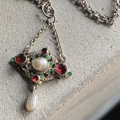 Austro - hungarian Pearl Garnet Enamel Necklace（オーストリア