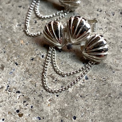 momocreatura Triple Shell Earrings（トリプルシェルピアス シルバー）