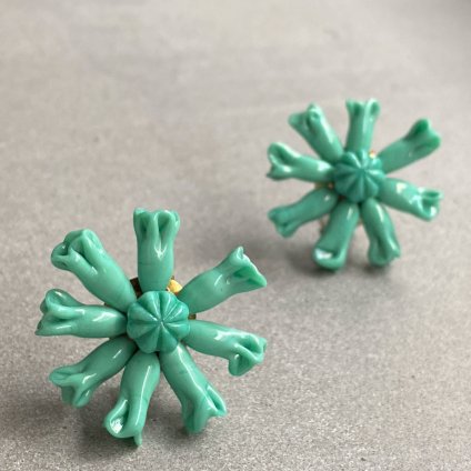 1950's Turquoise Green Glass Earrings（1950年代 ターコイズグリーン ガラス イヤリング）