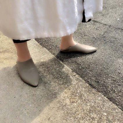 <img class='new_mark_img1' src='https://img.shop-pro.jp/img/new/icons38.gif' style='border:none;display:inline;margin:0px;padding:0px;width:auto;' />40%OFFBEAUTIFUL SHOES Pointed Baboucheʥӥ塼ƥե륷塼 ݥƥåɥХ֡ Gray