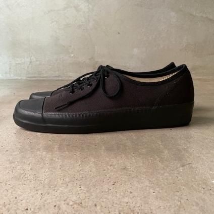 Marbot HOLECUT SNEAKERS(マルボー ホールカットスニーカー Marbot HOLECUT SNEAKERS(マルボー ホールカットスニーカー