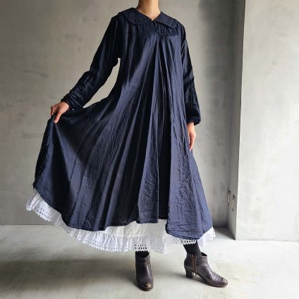 HALLELUJAH 14, Robe a col claudine (1900)（ハレルヤ クロディーヌの襟のドレス）Charcoal Indigo
