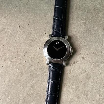 超希少　モバード　ミュージアム　稼働 MOVADO （モバード）希少 Museum Watch 純正尾錠- JeJe PIANO
