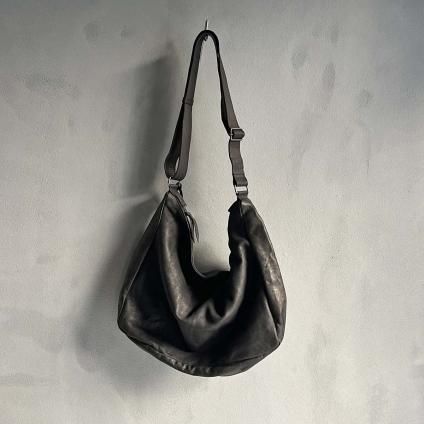 <img class='new_mark_img1' src='https://img.shop-pro.jp/img/new/icons56.gif' style='border:none;display:inline;margin:0px;padding:0px;width:auto;' />CHRISTIAN PEAU CP SHOULDER BAG 3K001 HORIZONTAL ꥹ ݡ ХåBLACK