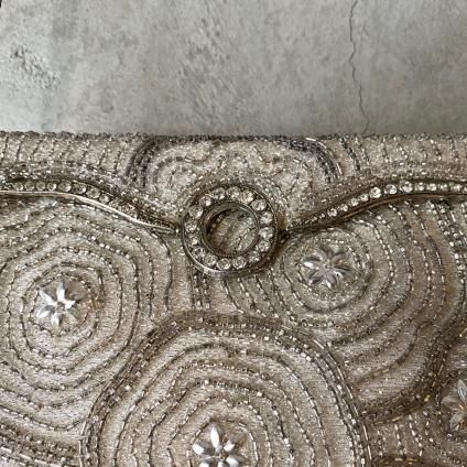 Vintage Beads Embroidery Ripple Pattern Chain Shoulder Bag Vintage Beads Embroidery Ripple Pattern Chain Shoulder Bag