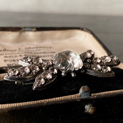 1920-30's Metal Crystal Glass Leaf Brooch 1920-30ǯ ᥿ ꥹ륬饹 ꡼ ֥