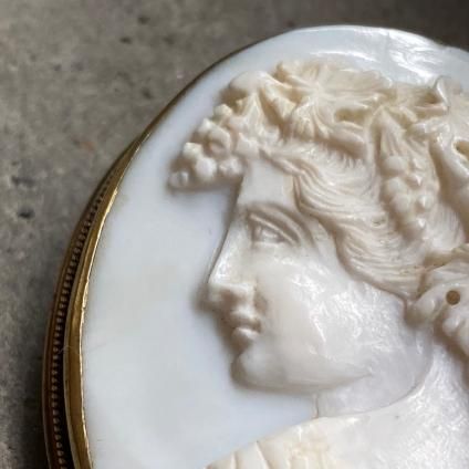 Victorian Rolled Gold Stone or Coral Cameo Brooch ʥȥꥢ ĥ ᥪ ֥