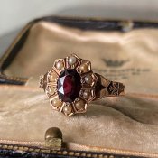 <img class='new_mark_img1' src='https://img.shop-pro.jp/img/new/icons13.gif' style='border:none;display:inline;margin:0px;padding:0px;width:auto;' />Victorian 14KPG Garnet Pearl Ring（ヴィクトリアン 14KPG 金無垢 ガーネット パール リング）