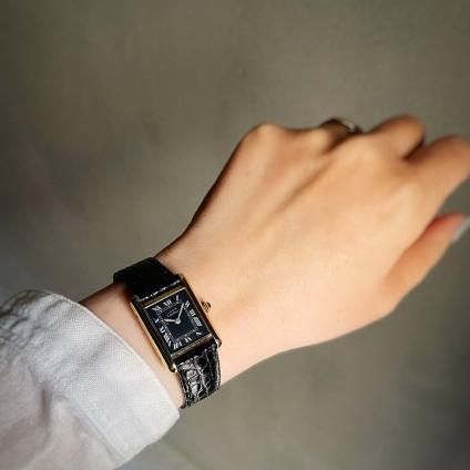 <img class='new_mark_img1' src='https://img.shop-pro.jp/img/new/icons13.gif' style='border:none;display:inline;margin:0px;padding:0px;width:auto;' />Cartier MUST TANK ʥƥ ޥ 󥯡BLACK ROMAN ٥ȡ