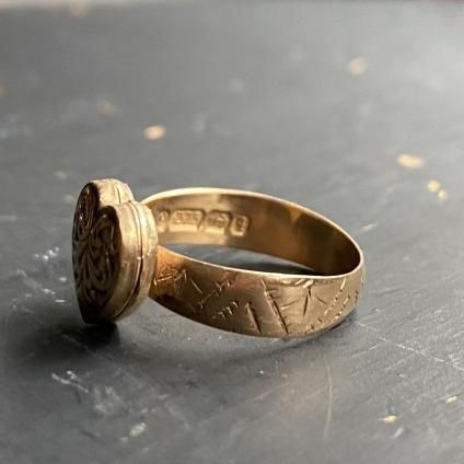 c.1890 9K Heart Locket Ring （1890年 9K ハートロケット